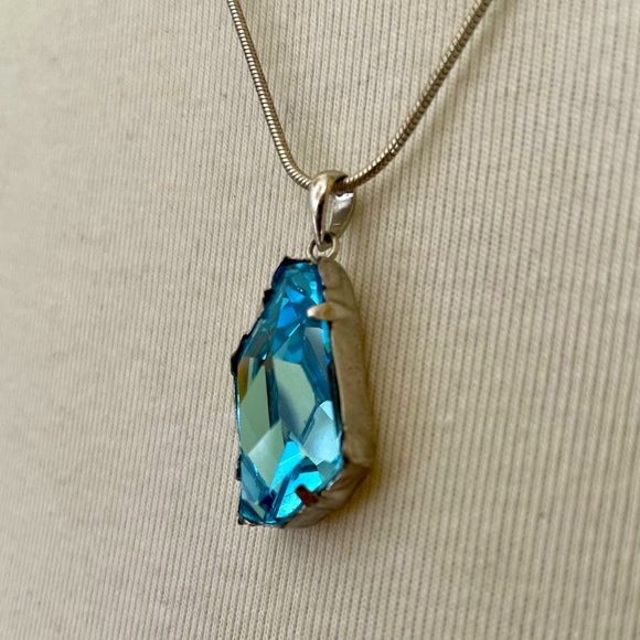 Aquamarine Asymmetrical Necklace - Picture 3 of 4